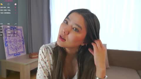 hi im Lyle online show from March 11, 4:49 am