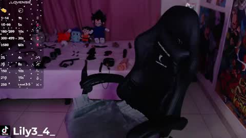 lyli3_4 online show from June 11, 7:38 am