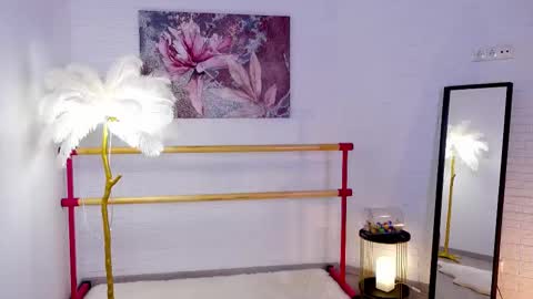 Lyly   online show from February 25, 5:30 am