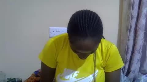 lyn_anna online show from January 14, 7:35 am