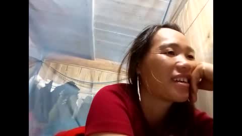 lyn_eva online show from June 4, 11:42 pm