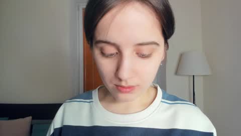 Lina online show from December 11, 6:47 am