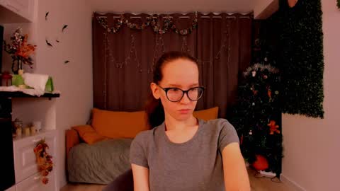 Snapshot of lynettebails chatting on January 11, 4:14 pm Sara online show from January 11, 4:14 pm