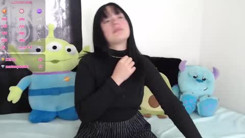 lyshana online show from December 28, 3:59 pm