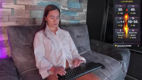 Maca  online show from March 19, 3:22 am