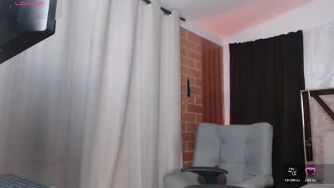 Agathaa white online show from April 20, 10:18 am