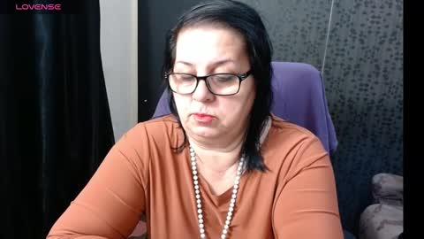 Snapshot of madam_sanjanne chatting on January 28, 8:15 pm Madam Sanjanne online show from January 28, 8:15 pm