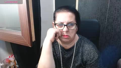 Snapshot of madam_sanjanne chatting on September 16, 7:55 pm Madam Sanjanne online show from September 16, 7:55 pm