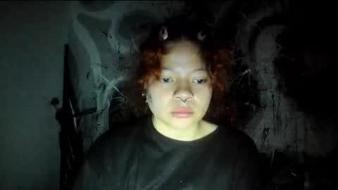 Snapshot of madam_sativa chatting on October 17, 6:44 pm di online show from October 17, 6:44 pm