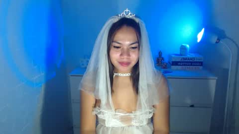 Ivy online show from July 8, 8:49 am