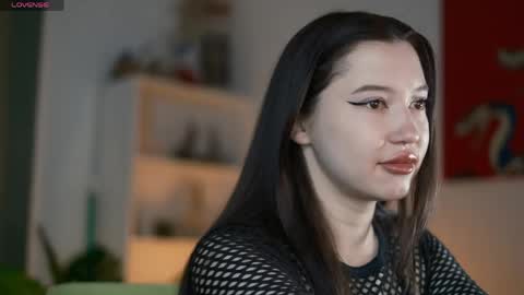 Maddi online show from April 24, 4:15 am