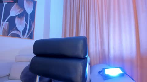 Maddison online show from April 12, 11:28 pm