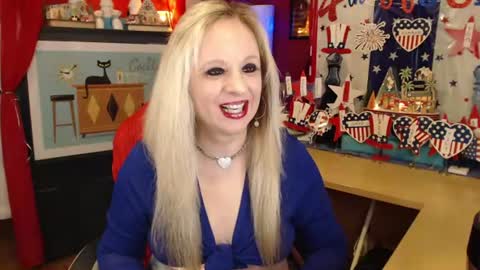 MaddisonRae online show from June 11, 12:32 am