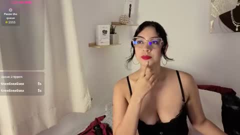 Maddy   online show from July 25, 2:18 am