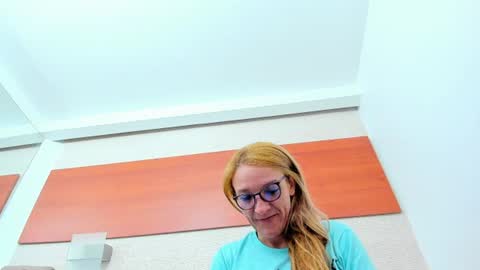 maddy cartter online show from June 12, 11:18 am