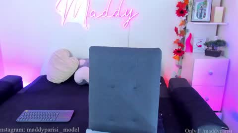 Maddy online show from May 8, 4:49 am