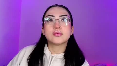 Snapshot of maddyghost chatting on September 14, 1:25 am   Please followme and rate me your thumbs up online show from September 14, 1:25 am