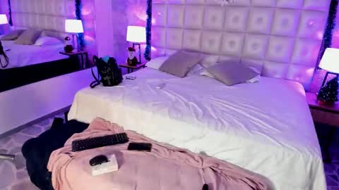 Maddy online show from December 21, 12:20 pm