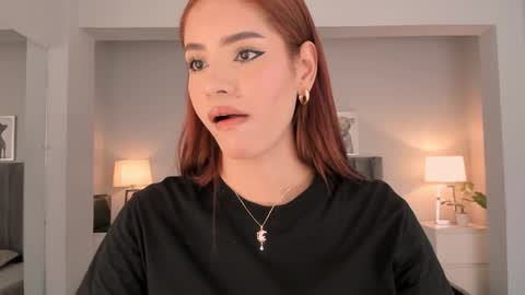Snapshot of madie_collins7 chatting on September 18, 11:09 am Madie online show from September 18, 11:09 am