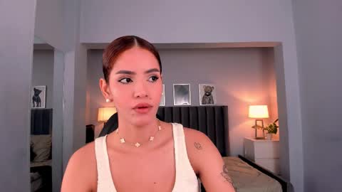 Snapshot of madie_collins7 chatting on September 22, 11:41 am Madie online show from September 22, 11:41 am