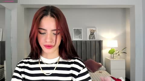 Snapshot of madie_collins7 chatting on January 13, 12:02 pm Madie online show from January 13, 12:02 pm