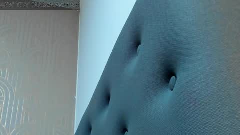 Snapshot of madison_milan chatting on December 24, 8:55 am online show from December 24, 8:55 am