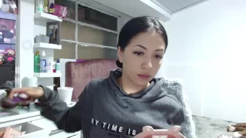 Snapshot of madisoncambel chatting on October 12, 10:23 pm Madison Cambel online show from October 12, 10:23 pm