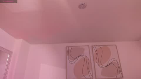 Maddi Collins online show from November 4, 7:19 pm