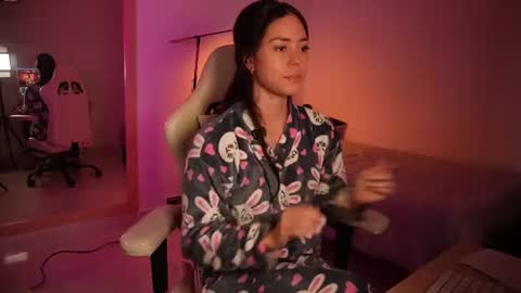 madisonlara online show from July 23, 6:49 pm