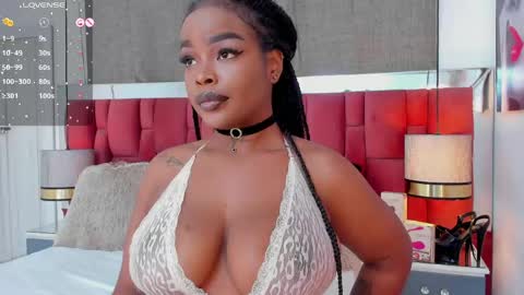 Madisson Lopez online show from April 24, 9:06 pm