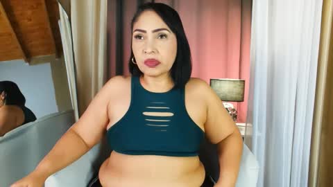 MADISSOONE  online show from November 28, 12:35 am