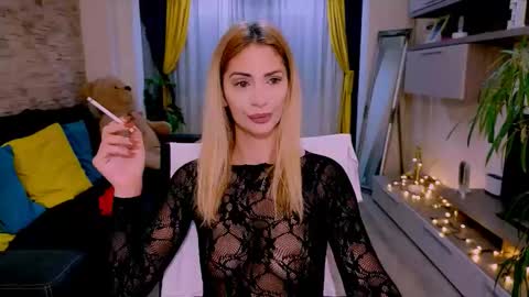 Madye Roberts online show from November 30, 11:53 pm