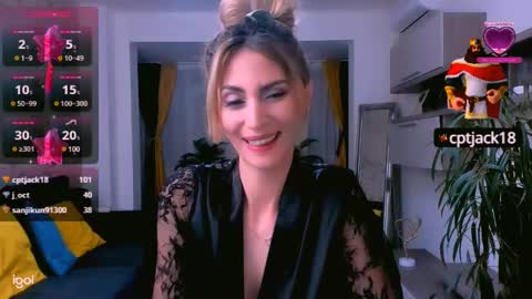 Snapshot of madyeroberts chatting on March 3, 11:12 pm Madye Roberts online show from March 3, 11:12 pm