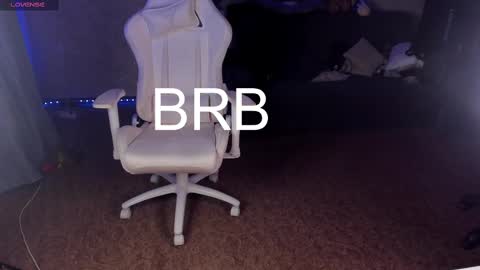 Maevee online show from March 2, 10:05 am