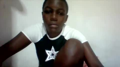 maevre 1 online show from March 27, 1:18 am