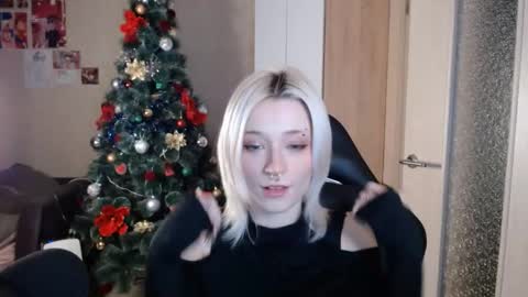 Sophia online show from January 6, 4:43 pm