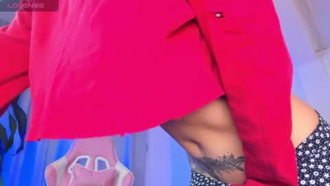 maggie online show from April 25, 3:09 pm