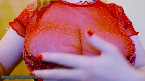 Maggie   online show from February 22, 11:00 am