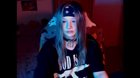 Magdalene Swaggy online show from April 4, 6:18 pm