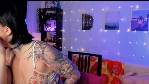 Magic Allie online show from December 18, 7:24 am