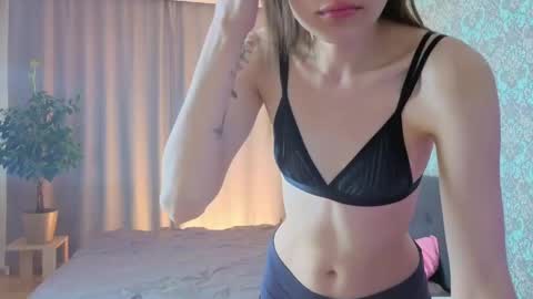 Merry online show from April 25, 1:41 am