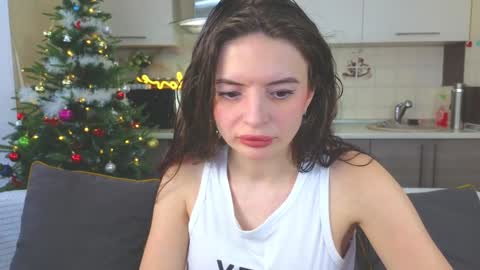 Alice online show from December 25, 9:34 am