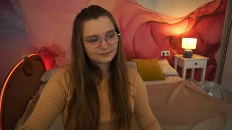 Emily online show from September 29, 12:54 pm