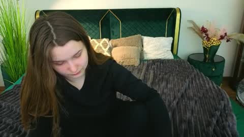 Emily online show from April 9, 6:30 am