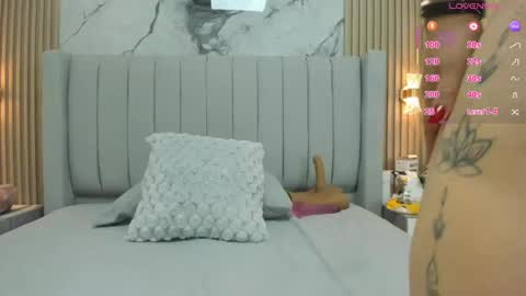 magievans1 online show from June 6, 12:33 pm