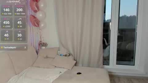 Snapshot of magnificent_angel chatting on September 12, 2:24 pm Sasha online show from September 12, 2:24 pm
