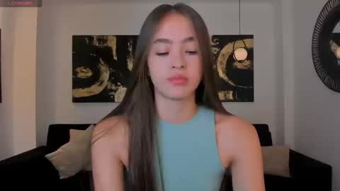 Snapshot of maiacollins chatting on September 22, 5:33 pm Maia online show from September 22, 5:33 pm
