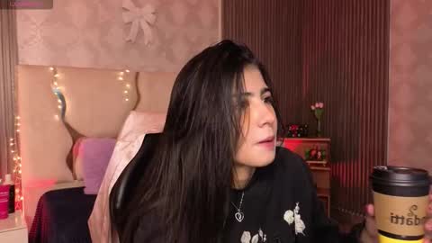 maiily_tay online show from February 18, 12:26 pm