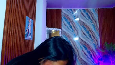 Maile online show from April 23, 3:36 am