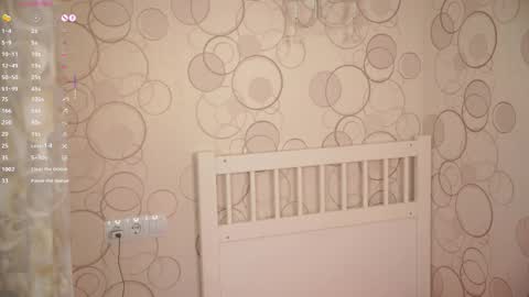 Maisie online show from December 14, 3:07 pm